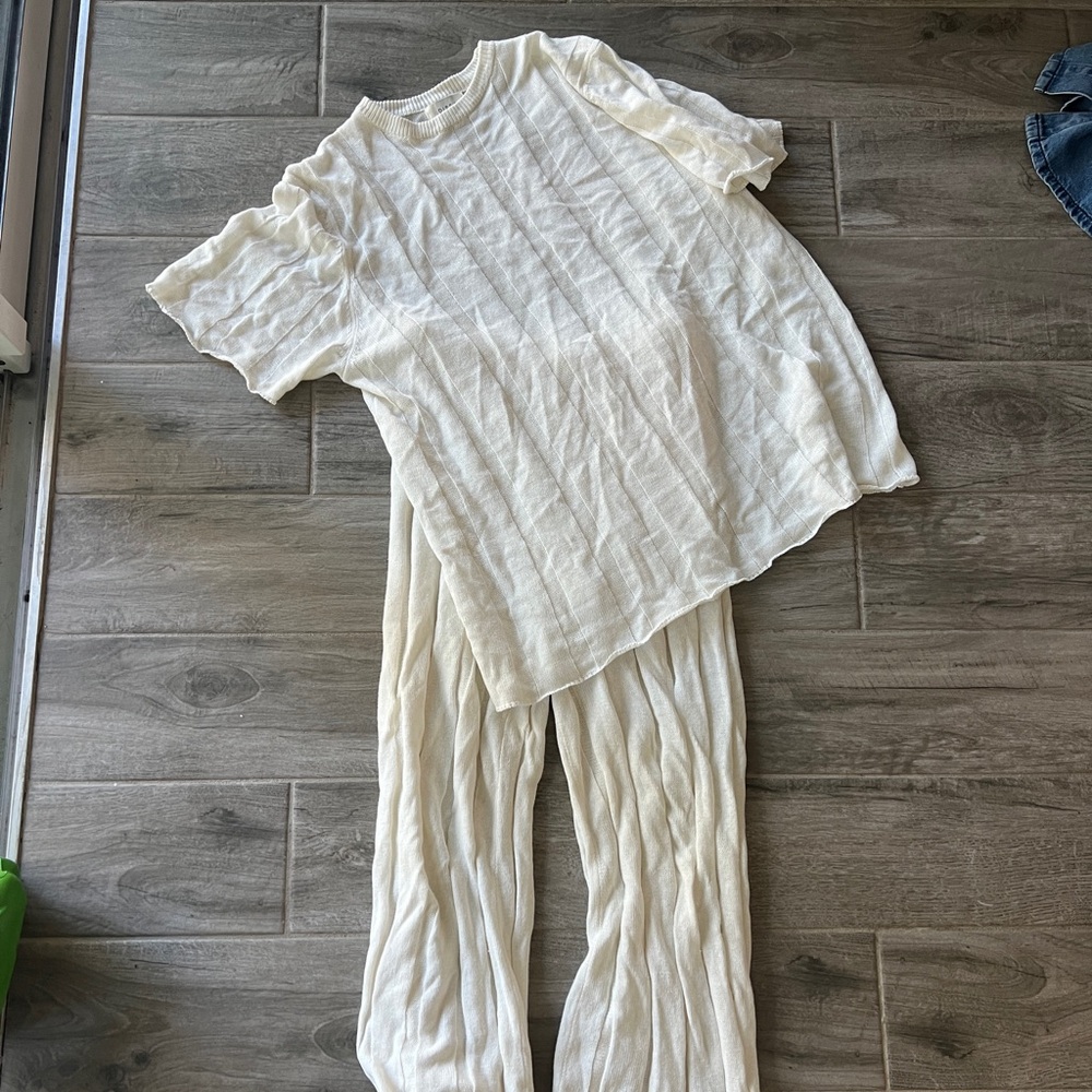 DISSH Cream Knit Top AND bottoms